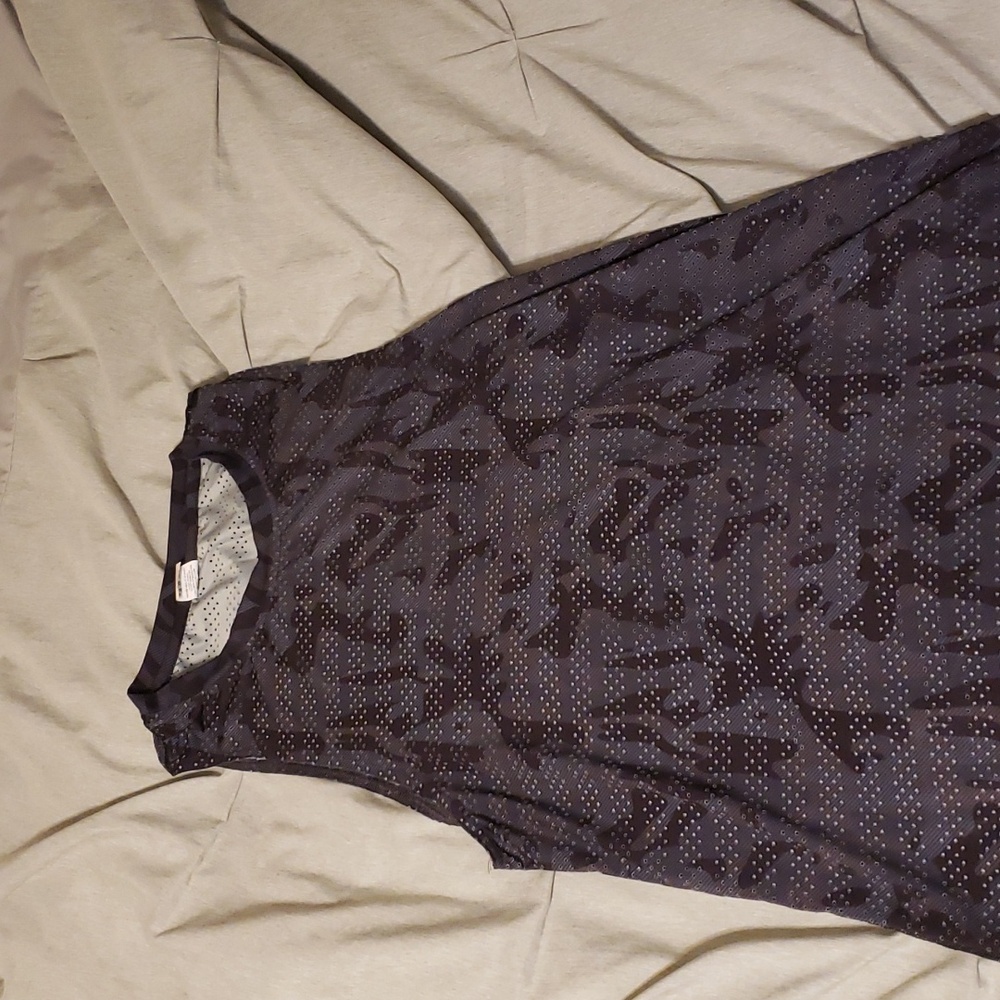 Zyia Active Camo Chill Tank